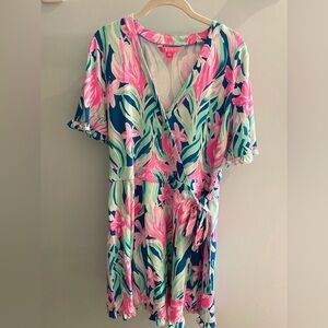 Lilly Pulitzer Karlie Wrap Romper. Size L